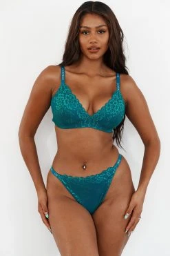 Lounge Underwear Sustainable Lace Magic Bra (Set) - Turquoise Bestsellers