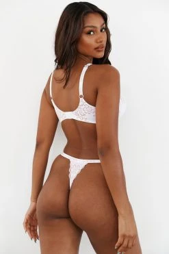 Lounge Underwear Sustainable Lace Magic Bra (Set) - White Bestsellers