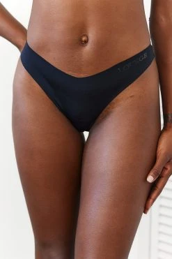 Lounge Underwear Seamless Mesh Thong - Black String Und Slip