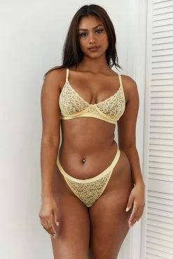 Lounge Underwear Outlet Outlet Balcony Bra (Set) - Lemon