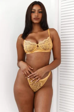 Lounge Underwear Outlet Outlet Blossom Balcony Bra (Set) - Mustard