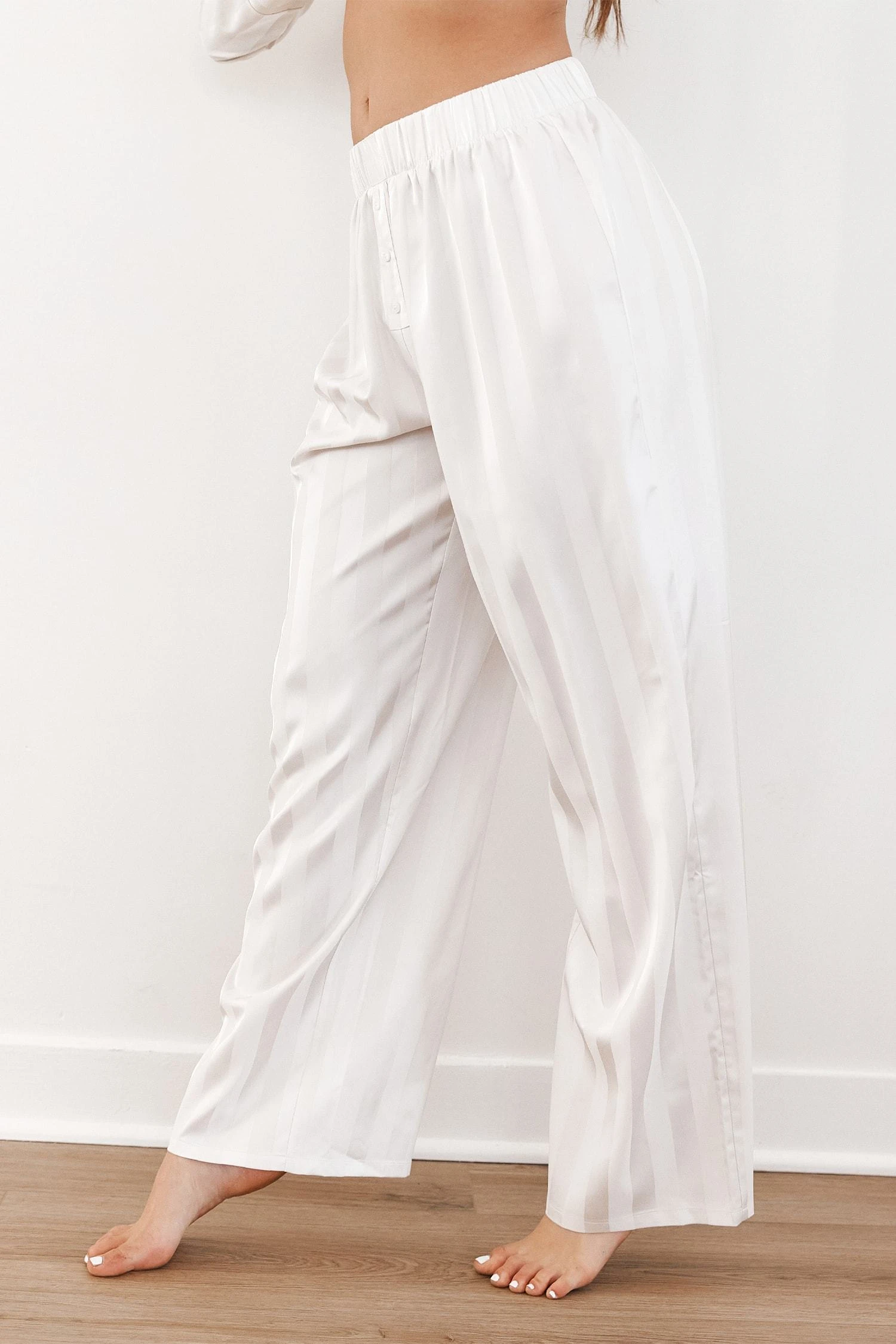 2PearlStripedSatinPyjamaTrousers-Danielle.jpg Lounge Underwear Schlaf Striped Satin Pyjama Trousers - Pearl