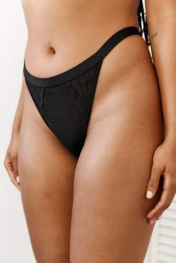 Lounge Underwear Chic Balcony Thong - Black