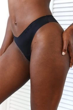 Lounge Underwear String Und Slip Seamless Lace Cheeky Briefs - Black