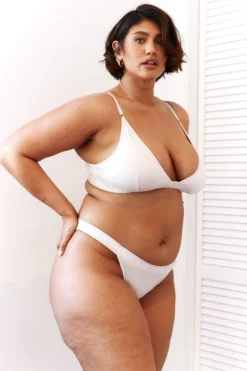 Lounge Underwear Bamboo Triangle Bra (Set) - All Cream BH Ohne Bügel Sets 16 Lounge Underwear Bamboo Triangle Bra (Set) - All Cream BH Ohne Bügel Sets