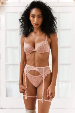 Lounge Underwear Louise Intimates Bra (Set) - Pink Lace
