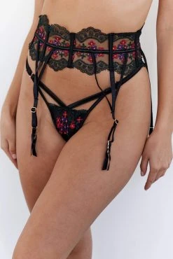 Lounge Underwear Bella Intimates Thong & Suspender Belt (Set) - Black Lace