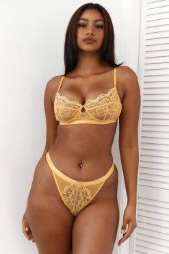 Lounge Underwear Outlet Outlet Blossom Balcony Bra (Set) - Mustard