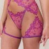 Lounge Underwear Roxanne Intimates Thong & Suspender Belt (Set) - Violet Neuheiten