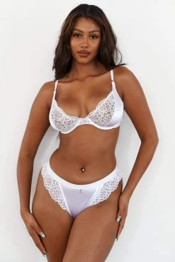 Lounge Underwear Sustainable Silk Balcony Bra (Set) - White Bestsellers
