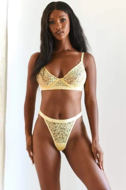 Lounge Underwear Outlet Outlet Balcony Bra (Set) - Lemon