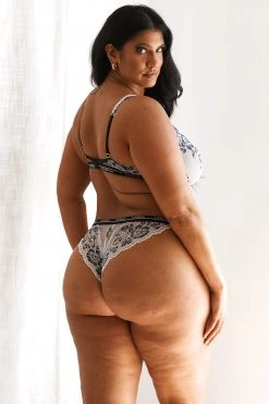 Lounge Underwear Sustainable Luxe Balcony Bra (Set) - Black