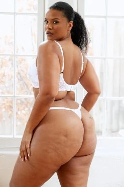 Lounge Underwear Sustainable Lace Magic Bra (Set) - White Bestsellers